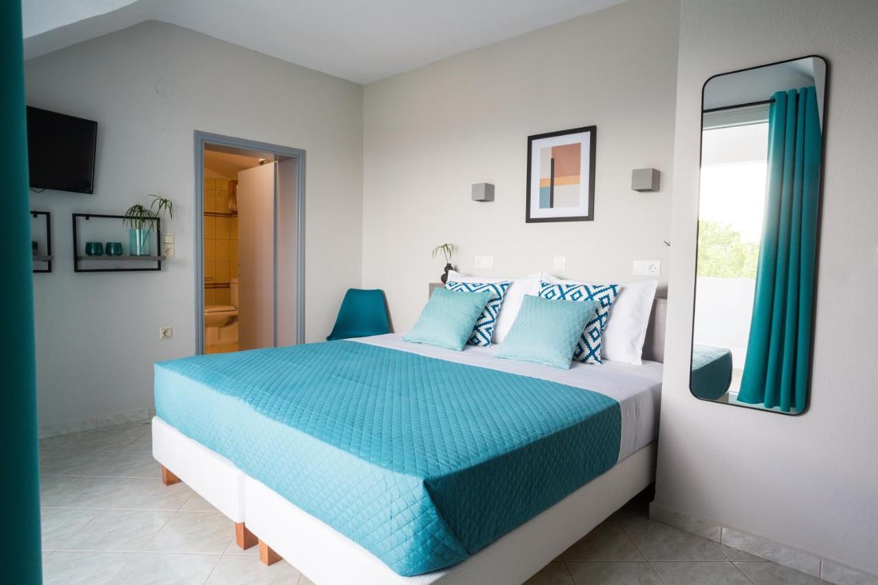 Joya Ofrynio Stylish Suites Ofrínio Kültér fotó