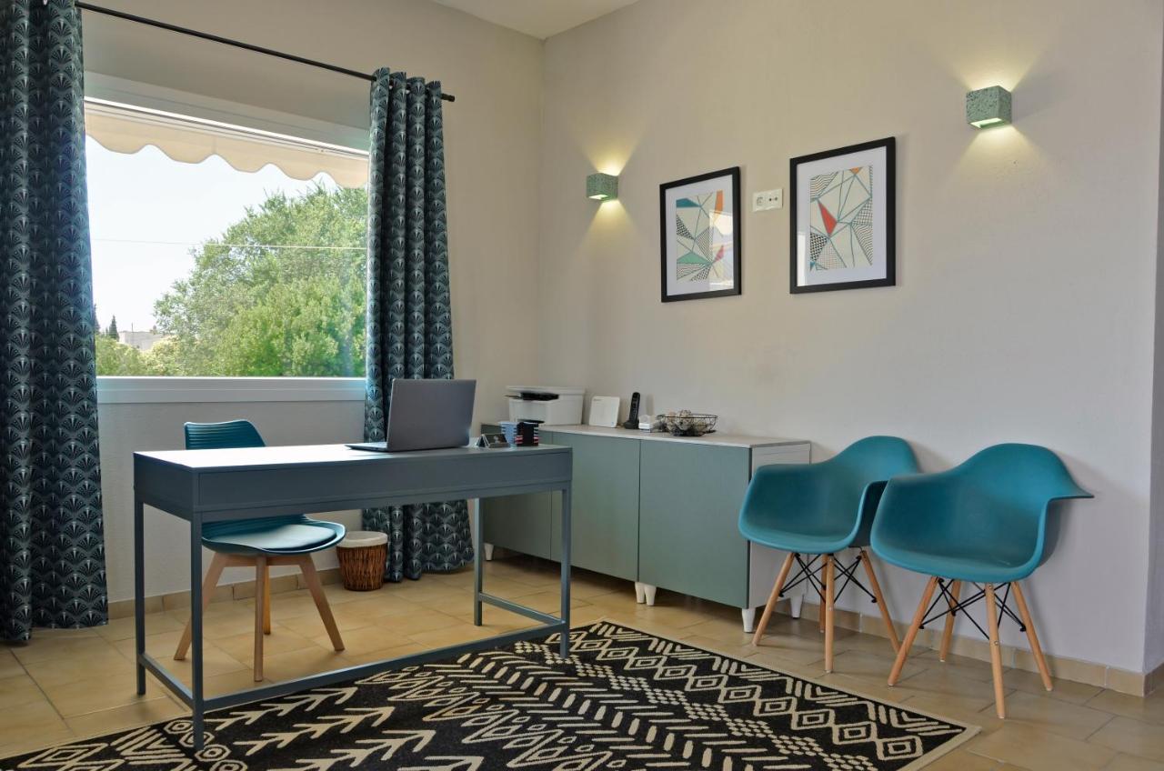 Joya Ofrynio Stylish Suites Ofrínio Kültér fotó